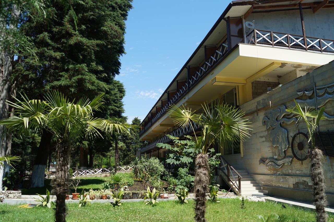 Pitsunda Hotel Luaran gambar