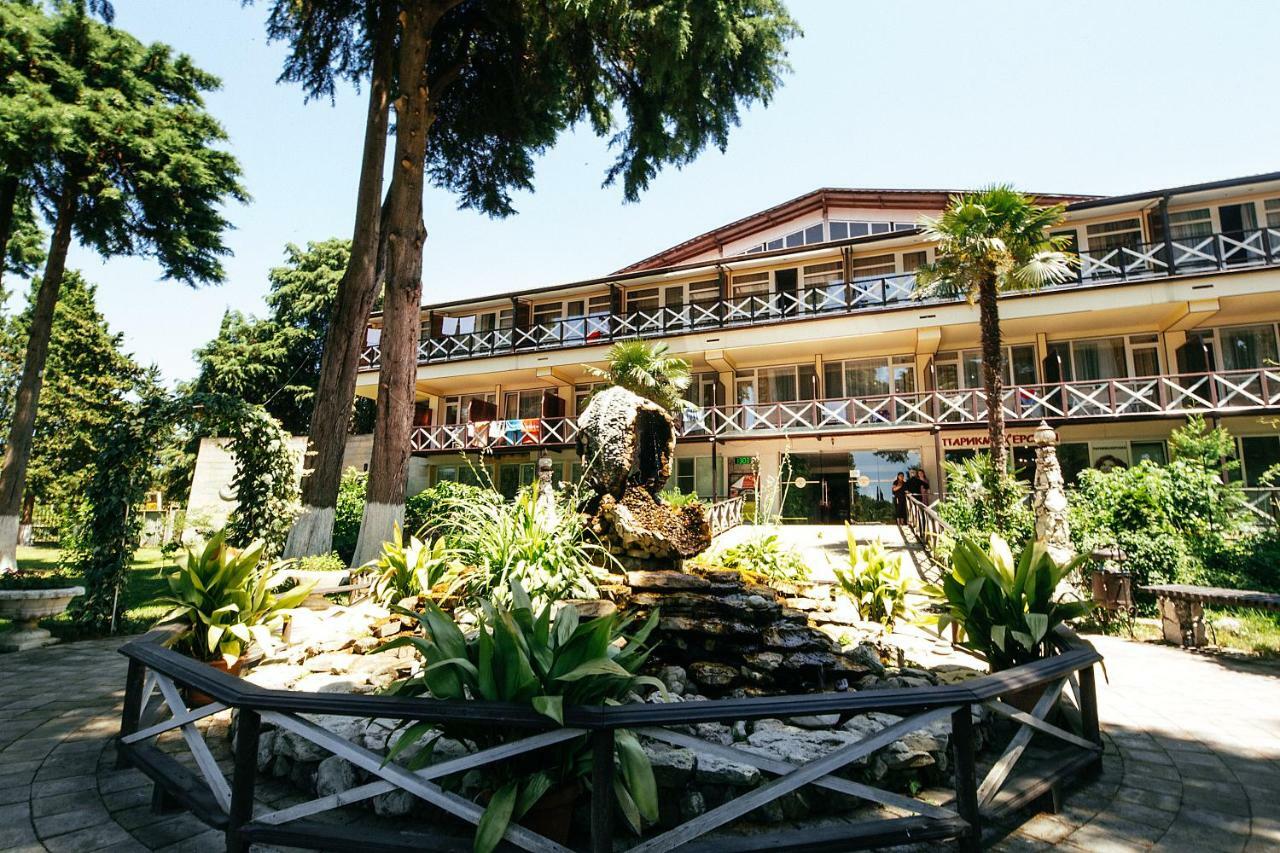 Pitsunda Hotel Luaran gambar